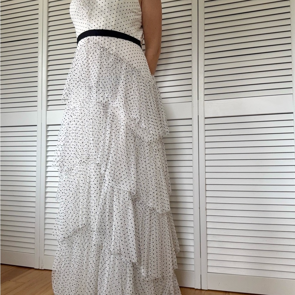 BCBG NWT Elegant White Polka Dot Tiered Skirt dress - Picture 1 of 6